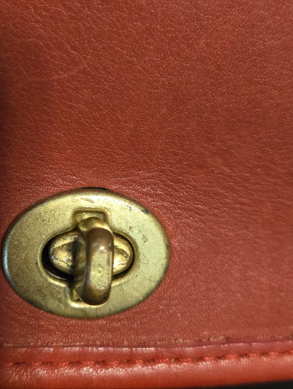 Vintage Coach Leather Penny Pocket Bag Cross Body Pre-1994 Turnlock Closure - Picture 7 of 12